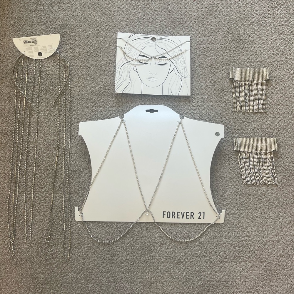 NWT Forever 21 Festival Accesories